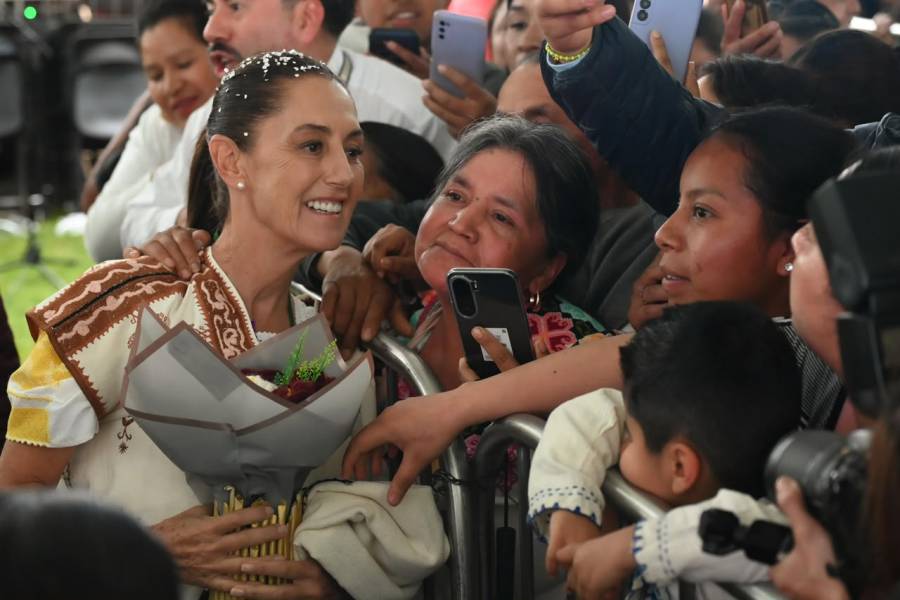 Sheinbaum concluye gira por cinco municipios de Michoac&aacute;n