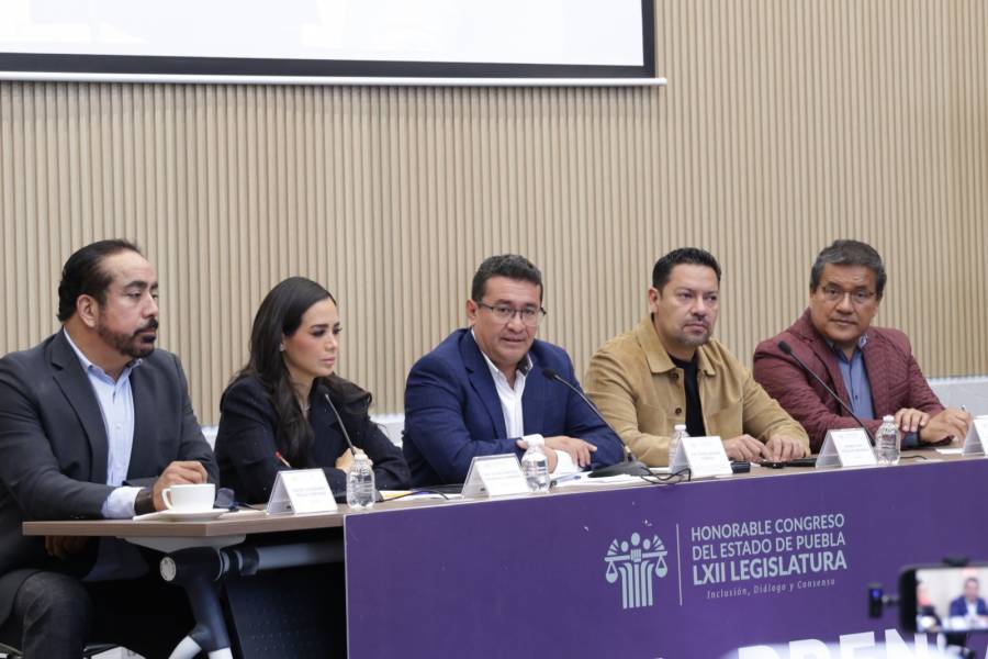 Llama P&aacute;vel Gaspar a tener debate de altura, propuestas serias y trabajo legislativo real