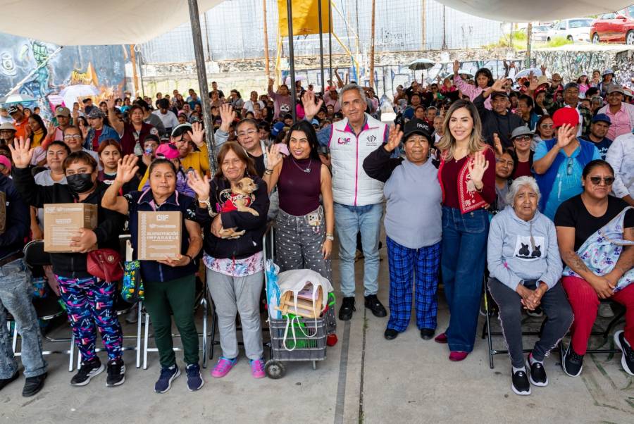 Refuerza Gobierno de Pepe Chedraui seguridad alimentaria con entrega de despensas en La Margarita y Clavijero