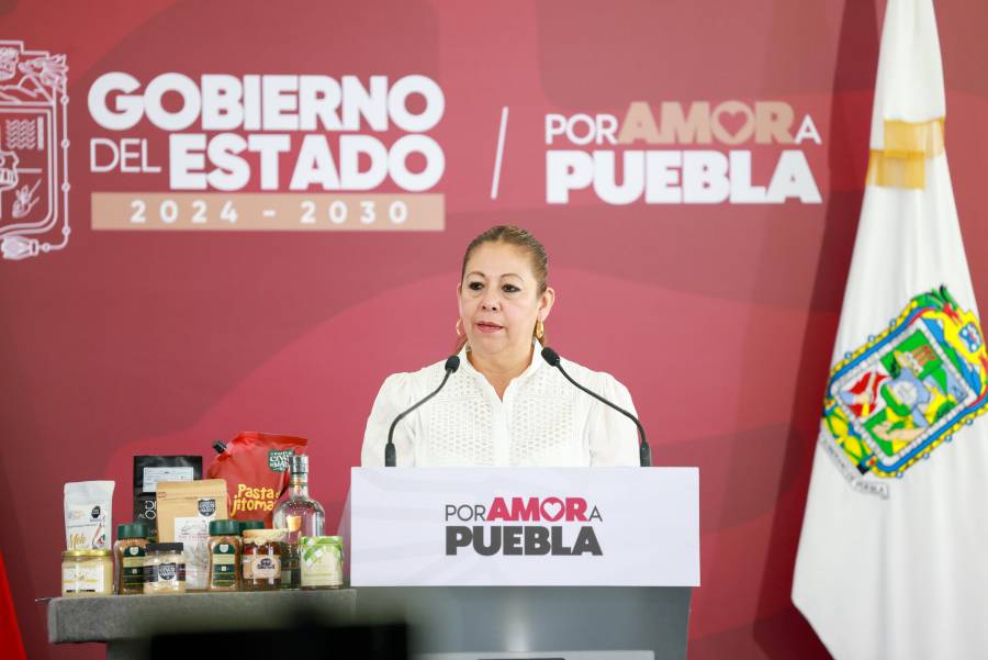 Garantiza Secretar&iacute;a de Bienestar el suministro de vital l&iacute;quido a familias poblanas