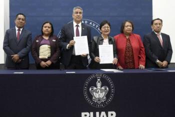 Signan convenio de colaboraci&oacute;n BUAP y la USEP