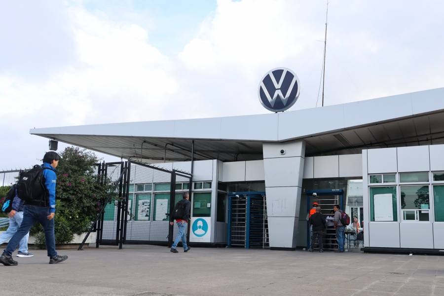 Pese a la incertidumbre mundial, Audi y Volkswagen mantienen crecimiento en Puebla y descartan cierres de plantas