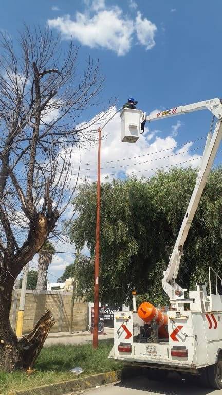 Instruye Tonantzin Fern&aacute;ndez fortalecer el mantenimiento del alumbrado p&uacute;blico en San Pedro Cholula