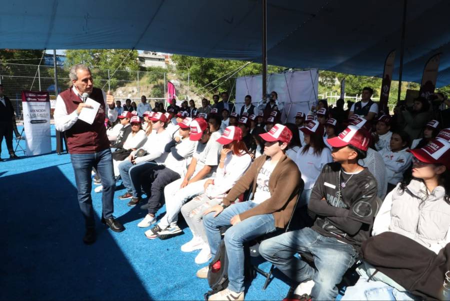 Pepe Chedraui impulsa la participaci&oacute;n juvenil con el arranque de “J&oacute;venes Unen al Barrio”