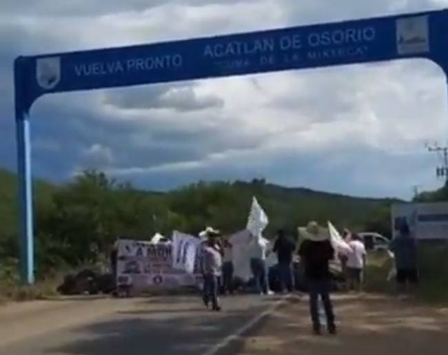 Gobierno de Puebla llama a mesa de di&aacute;logo por crisis en Acatl&aacute;n; regidores niegan haber sido convocados