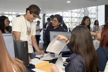 Supervisa Rectora Lilia Cedillo proceso de inscripci&oacute;n del nivel superior