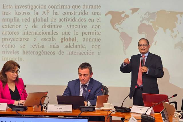 Convoca Banco Interamericano de Desarrollo a investigador BUAP para an&aacute;lisis internacional