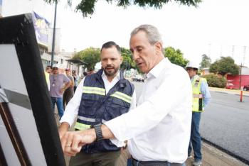 Supervisa Pepe Chedraui trabajos del Tren Capitalino de Pavimentaci&oacute;n en bulevar H&eacute;roes del 5 de Mayo