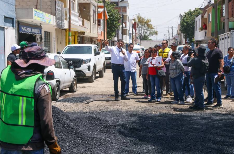 Despu&eacute;s de a&ntilde;os de abandono, Gobierno Estatal rehabilita 13 mil calles y 73 avenidas