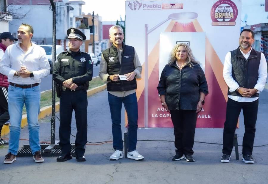 Con Puebla Brilla, Pepe Chedraui moderniza con LED 113 luminarias en Hacienda Los Capulines II
