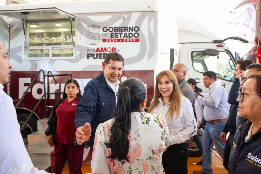 Jornada “Por Amor a las Familias” brinda servicios y apoyos a habitantes de Agua Santa