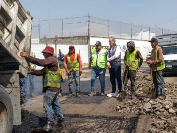 Con resultados, Gobierno de Pepe Chedraui avanza con la Campa&ntilde;a Capitalina Bacheando Puebla