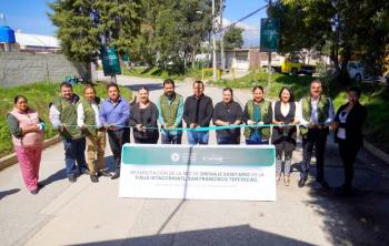 Alcalde de Texmelucan inaugura rehabilitaci&oacute;n de rehabilitaci&oacute;n de la red de drenaje sanitario en Tepeyecac