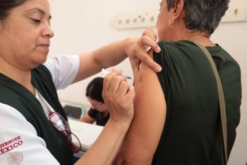 Con respaldo de Tonantzin Fern&aacute;ndez, DIF San Pedro Cholula acerca servicios de salud a personas adultas mayores