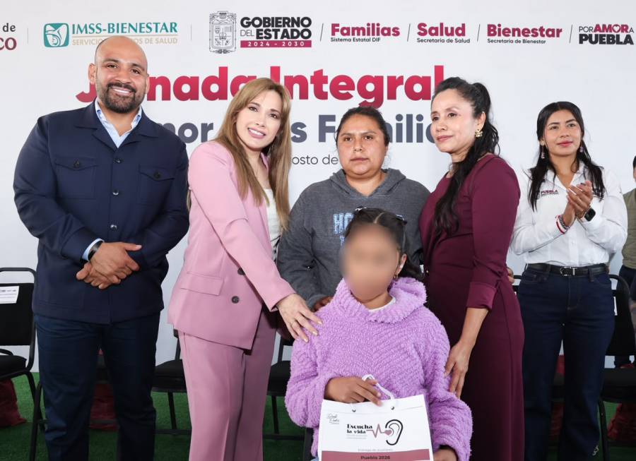 SEDIF entrega auxiliares auditivos y despensas durante Jornada Por Amor a las Familias