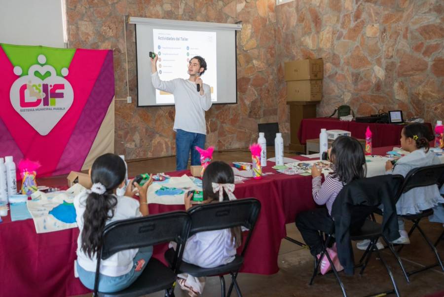 Fomenta DIF Puebla Capital el arte de la fotograf&iacute;a en ni&ntilde;as y ni&ntilde;os con el taller “Una c&aacute;mara puede cambiar una vida”