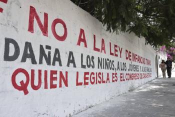 Morena condena bardas contra reformas para reconocer a infancias trans en Puebla
