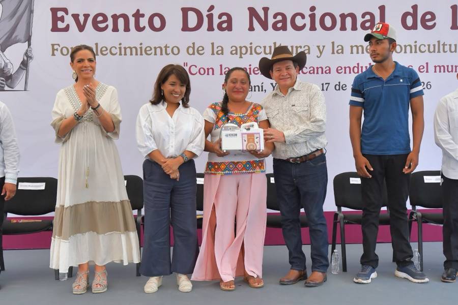 Loter&iacute;a Nacional dedica Sorteo Superior a las abejas y reconoce a apicultores mexicanos