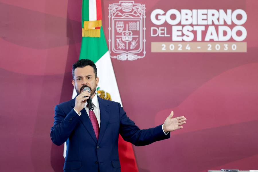 Garc&iacute;a Parra califica de “pol&iacute;tico” llamado del PRI a comparecencias; ofrece acudir al Congreso