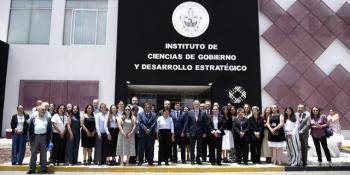 Preside Rectora Lilia Cedillo Tercer Informe de Labores en el ICGDE