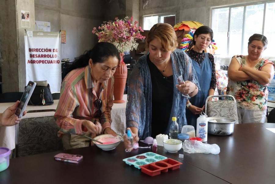 Emprende Y Crea En Atlixco; Conoce Las Actividades Del Centro Para La Atenci&oacute;n De La Mujer