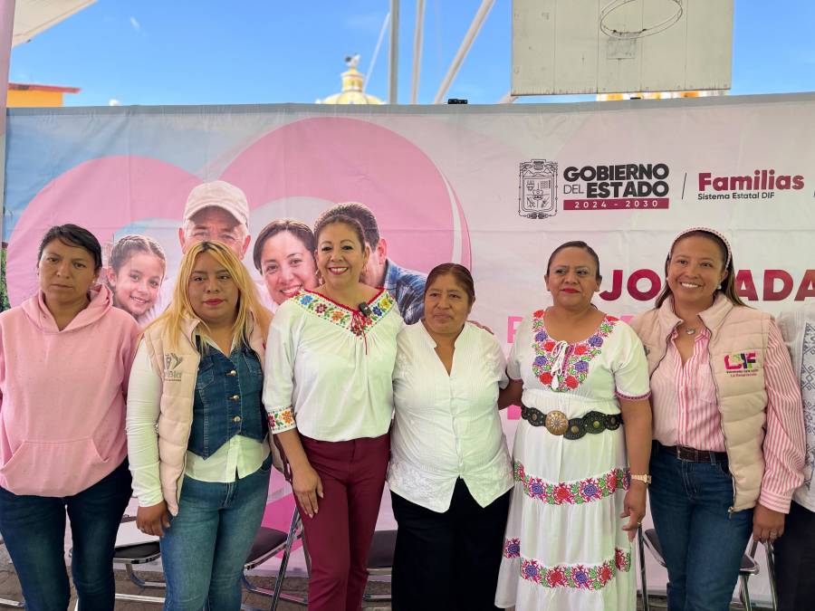 Reconoce Secretar&iacute;a de Bienestar labor del SEDIF a favor de las familias