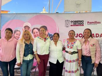 Reconoce Secretar&iacute;a de Bienestar labor del SEDIF a favor de las familias