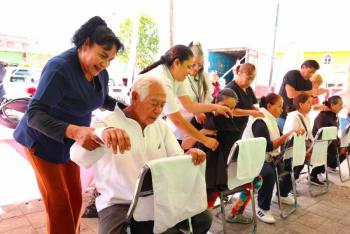 SEDIF lleva Jornada Por Amor a las Familias a La Resurrecci&oacute;n