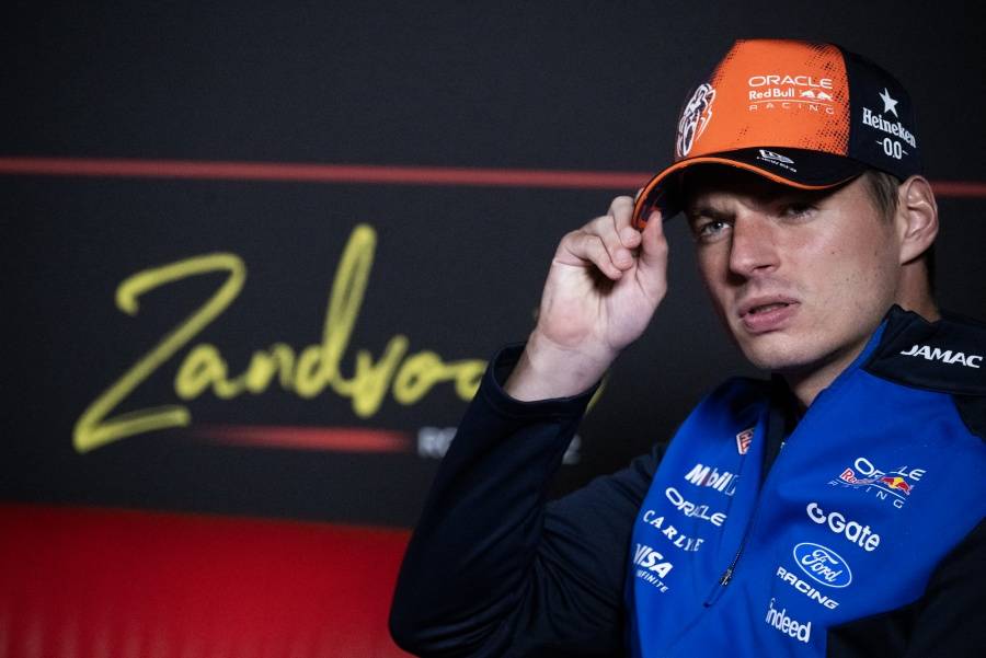Verstappen acalla los rumores y renueva con Red Bull hasta 2030