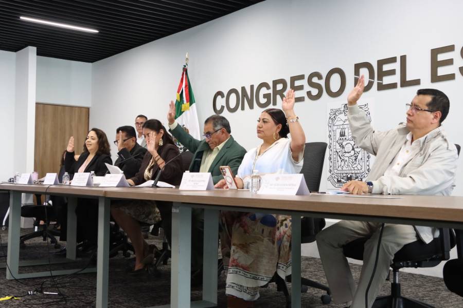 Aprueba Comisi&oacute;n del Congreso exhorto para verificar el cumplimiento de las tarifas m&aacute;ximas de gr&uacute;as y corralones