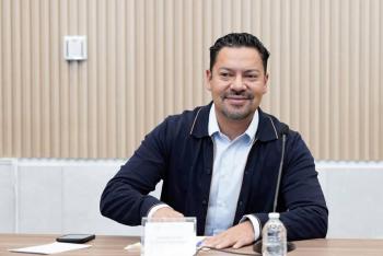 Andr&eacute;s Villegas defiende acciones de la FGE y afirma que Morena no protege a funcionarios acusados