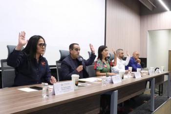 Comisi&oacute;n del Congreso avala acuerdos para reforzar seguridad vial y rehabilitaci&oacute;n de carreteras en Puebla