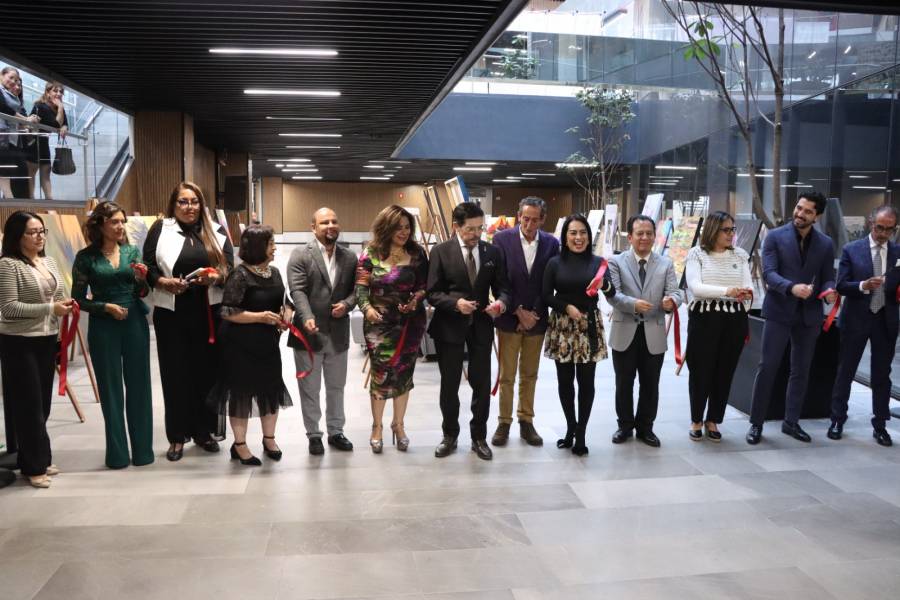 Reconocen en el Congreso del Estado trayectoria de Juan José Origel e inauguran su exposición de arte