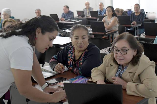 Universidad para Adultos de la BUAP, espacio de inclusi&oacute;n y aprendizaje permanente