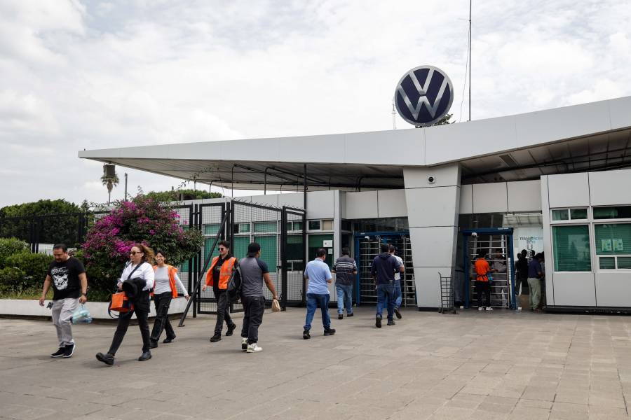 Armenta busca mediar entre Volkswagen y SITIAVW para evitar huelga del 26 de agosto