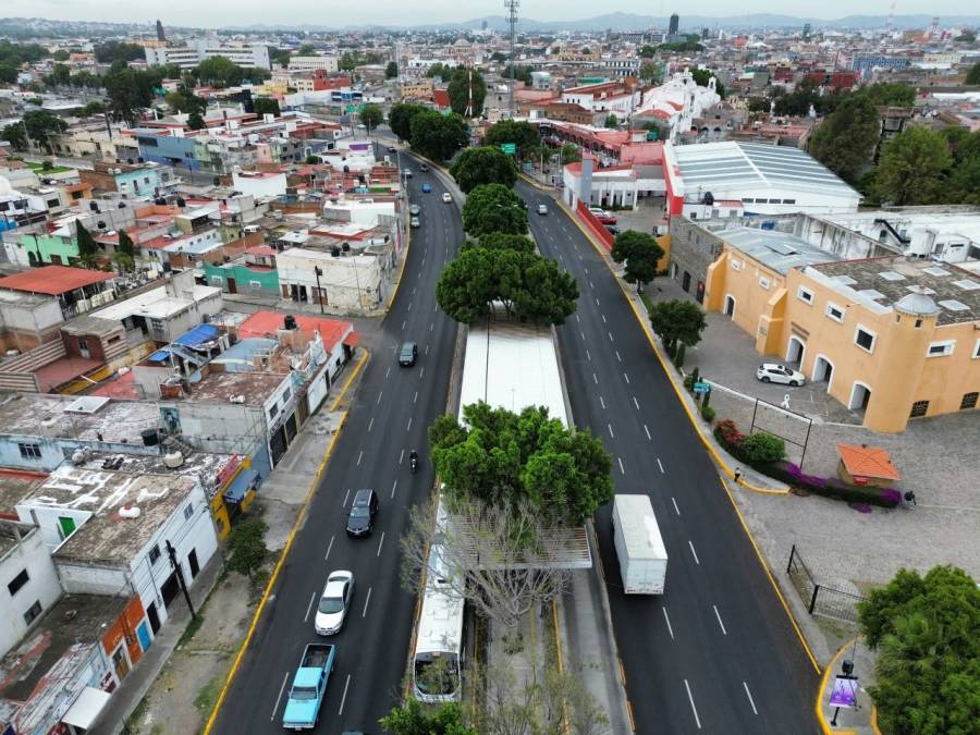 Entrega Pepe Chedraui rehabilitaci&oacute;n vial del Bulevar H&eacute;roes del 5 de Mayo