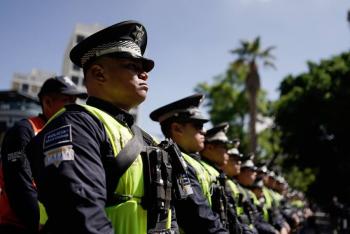 Puebla capital anuncia aumento salarial de 9% para polic&iacute;as a partir de septiembre