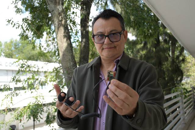 Realiza acad&eacute;mico BUAP visita de investigaci&oacute;n en Universidad de Irlanda
