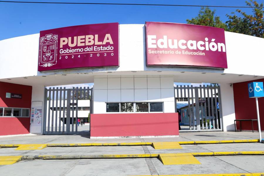 Gobierno de Puebla dar&aacute; mantenimiento a siete inmuebles de la SEP
