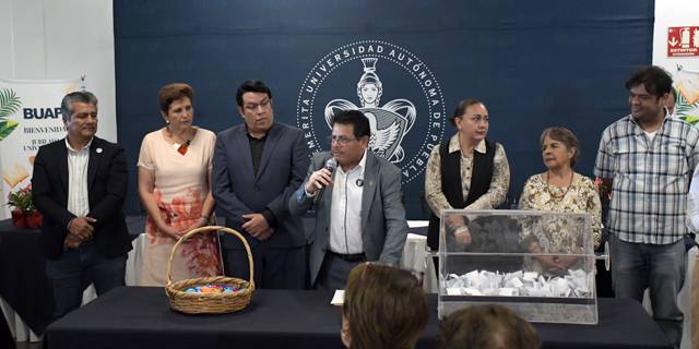Celebra BUAP a jubiladas y jubilados universitarios