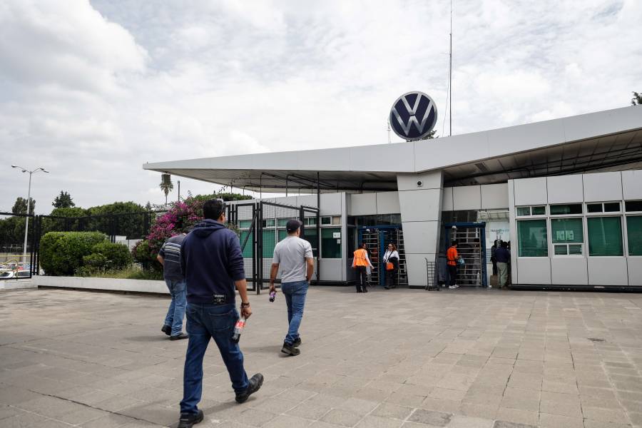 Canacintra prev&eacute; reubicar a despedidos de Volkswagen ante ajustes en la industria