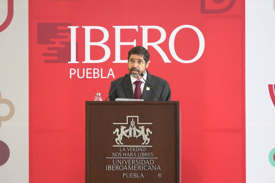 Rector de la Ibero Puebla llama a educar para la esperanza ante violencia y exclusi&oacute;n
