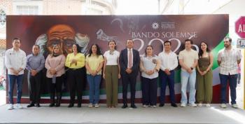 Alcalde de Texmelucan encabeza pega de Bando Solemne para dar inicio a las Fiestas Patrias 2026
