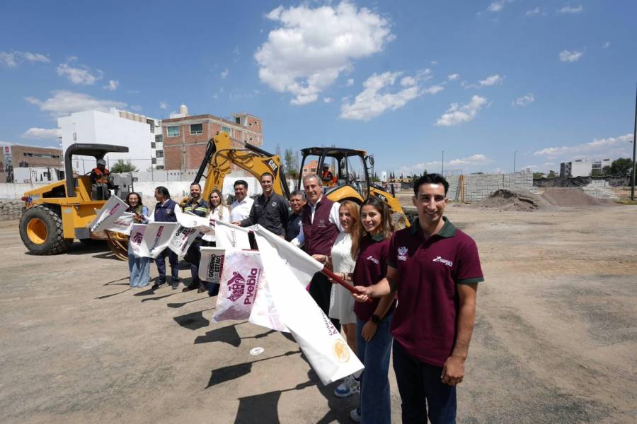Arrancan Miguel Torruco, Francisco S&aacute;nchez y Pepe Chedraui construcci&oacute;n del Centro Comunitario M&eacute;xico Imparable