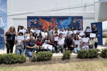 Plasman estudiantes BUAP su talento y creatividad en mural de la preparatoria de Tepeaca