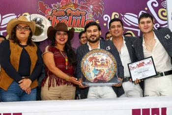 Tonantzin Fern&aacute;ndez y Banda Tierra Sagrada hacen vibrar la Gran Feria Milenaria