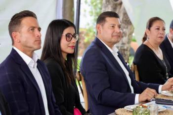 Reconoce Gobierno Estatal a atletas y refrenda al deporte como pol&iacute;tica de estado