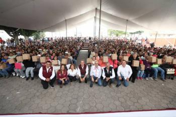 Entrega Pepe Chedraui m&aacute;s de 5 mil apoyos del programa “Alimentaci&oacute;n Imparable” en La Margarita