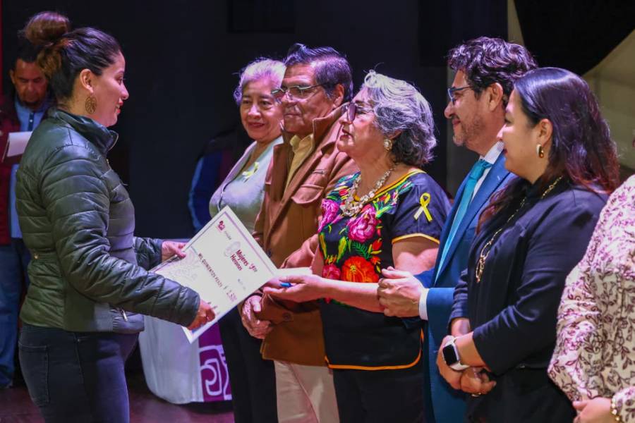 Con Tonantzin Fern&aacute;ndez, las mujeres cholultecas reciben apoyo para fortalecer su autonom&iacute;a y empoderamiento