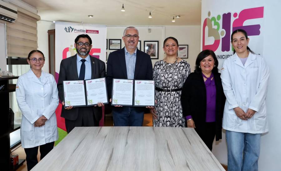 Firma DIF Puebla Capital convenio de colaboraci&oacute;n interinstitucional con la UDLAP
